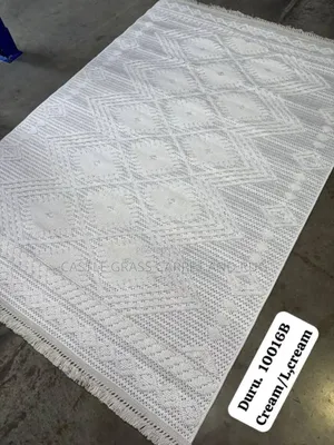 Quality Center Table Rug