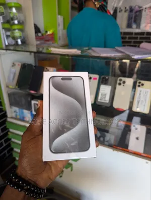 New Apple iPhone 15 Pro 128 GB Black