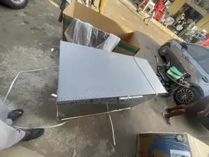 Hisense 420 Liter Freezer