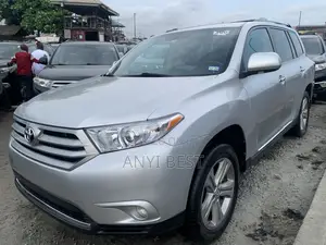 Toyota Highlander 2012 Silver