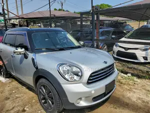 Mini Countryman 2012 Gray