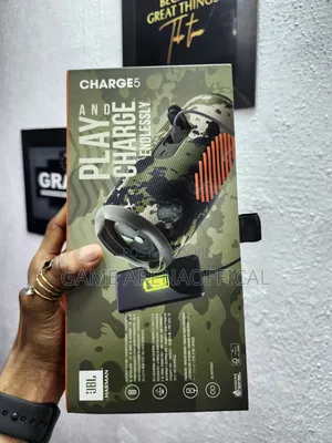 Brand New JBL Charge 5 – 40w Output, Strong Bass Clear Highs