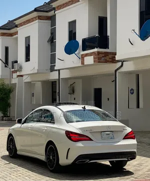 Mercedes-Benz CLA-Class CLA 250 Sedan 2018 White