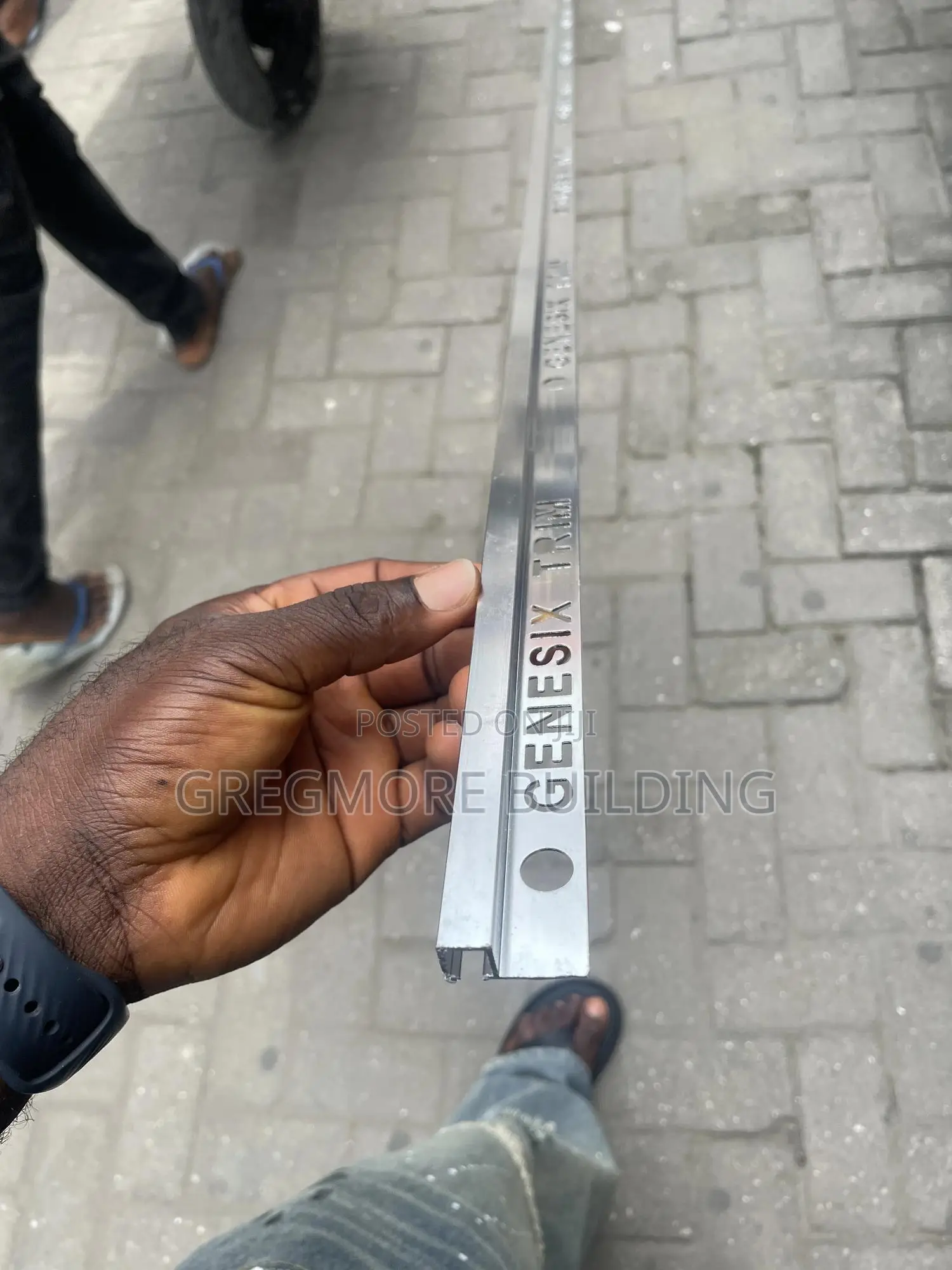Genesix Trim
