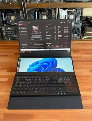Laptop Asus Zenbook Duo 14 32GB Intel Core i9 SSD 1T