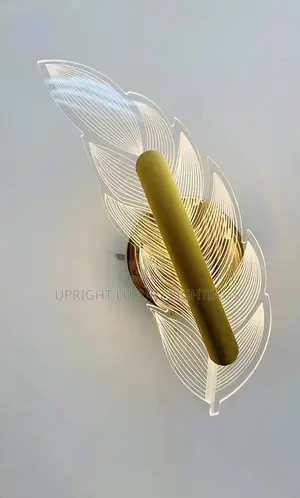 Leaf Acrylic Wall Light