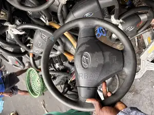 Steering Wheel Hyundai Accent 2006