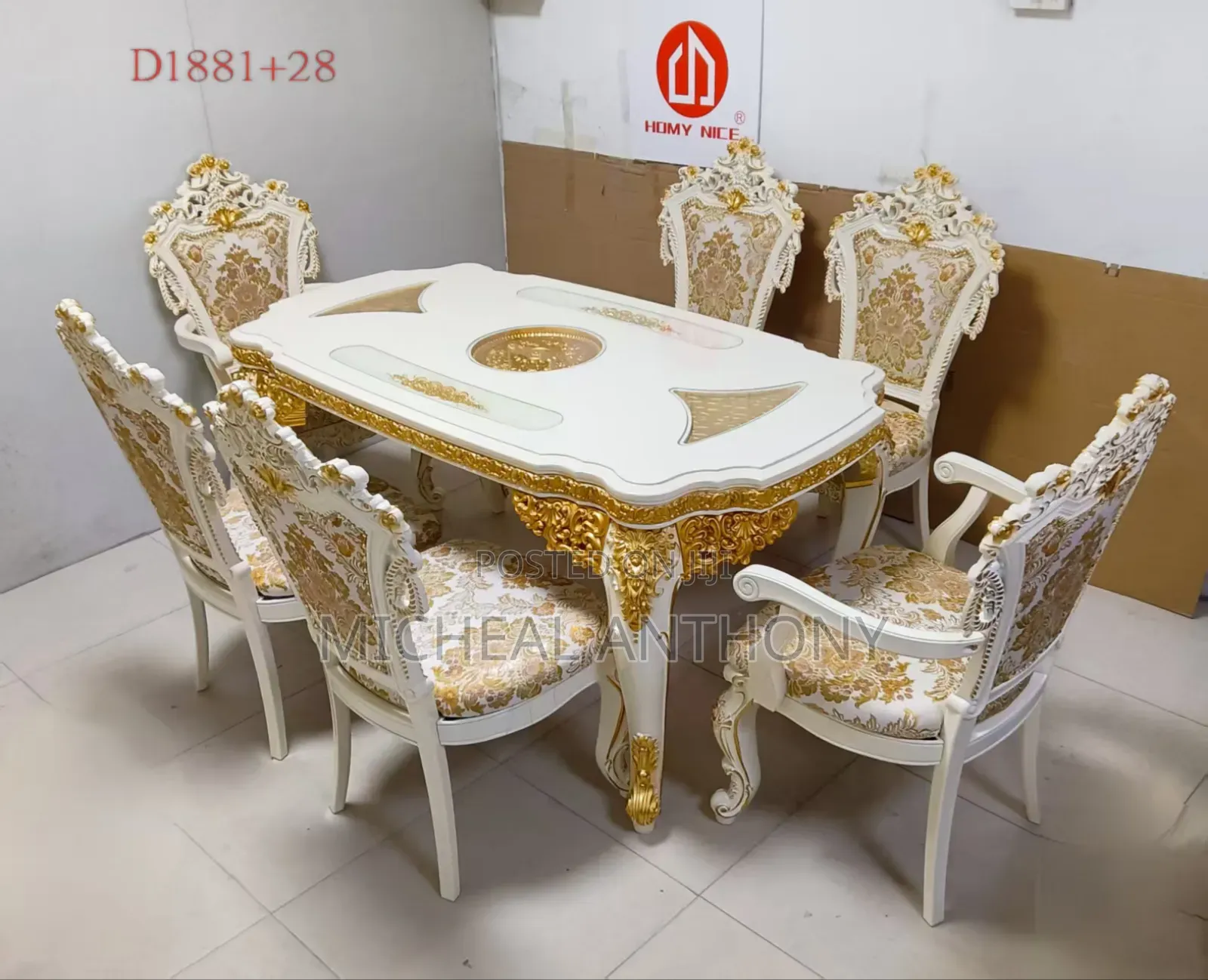 Executive Royal Design Dining Table Six Seaters
