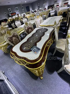 Standard Royal Dining Table