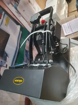 Industrial Golden Cap Press With Gear