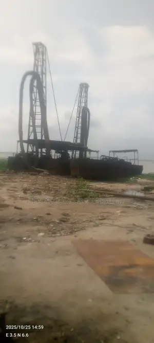 Dredging Machine