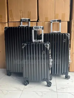 Little Look Big Style With Our Aluminum Luggage Set
