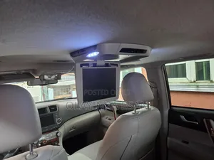 Toyota Highlander Limited 2011 Silver