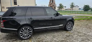 Land Rover Range Rover Vogue 2016 Black