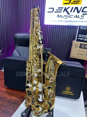 Professional Yamaha Alto Saxophone Gold Sax