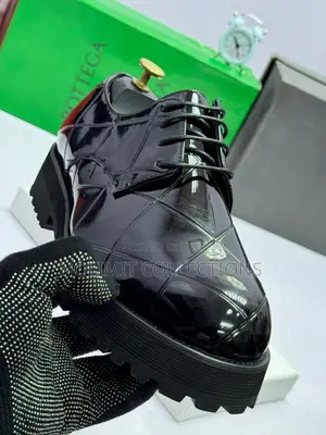 Bottega Veneta Thick Sole Derby Shoe