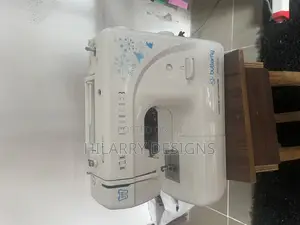 Tabletop Sewing Machine