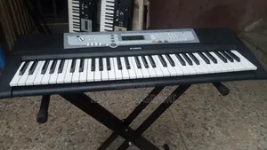 Yamaha PRS E213