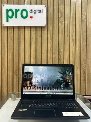Laptop Asus VivoBook X540SA 8GB AMD Ryzen 5 HDD+SSD 1T