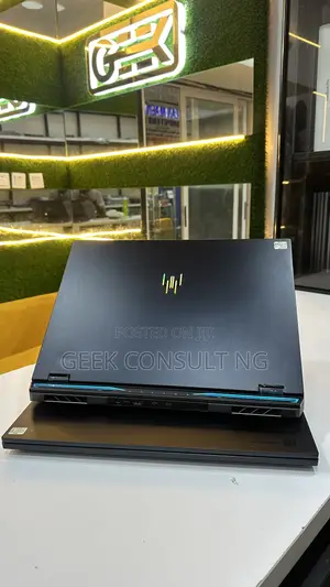 Laptop Acer Predator Helios 18 PH18-71 32GB Intel Core i9 SSD 1.5T