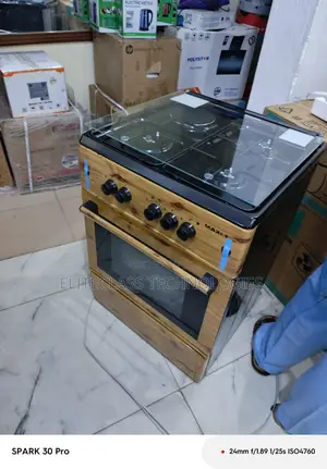 F6b31g2 Maxi Wood-Styled Gas Plate Cooker