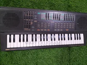 Yamaha Keyboard
