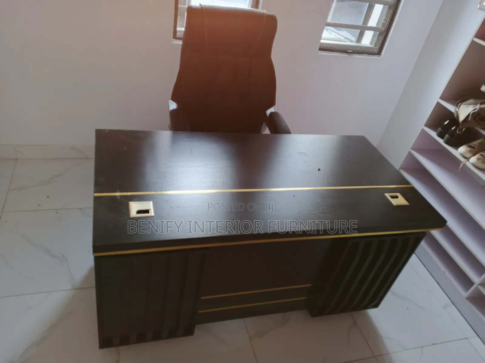 1.4 Meter Black Office Table