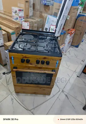Maxi 60x60 Wood-Finish Gas Stove 3+1