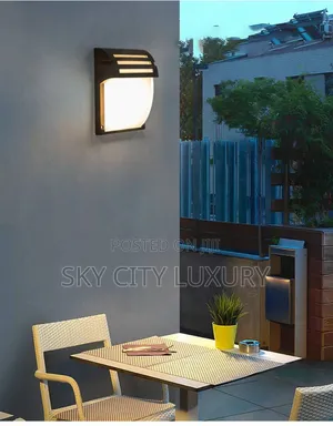Cast Outdoor Well Light