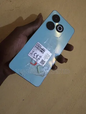 Infinix Smart 8 64 GB Blue