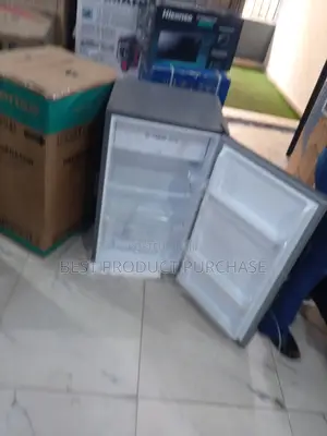 Bargain Hisense Ref 93dr Fridge 90l - Single Door, Easy Install