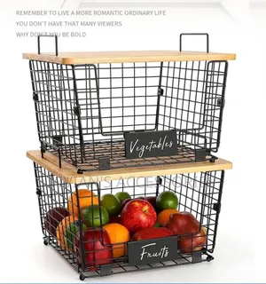 Vegetable Wrought Iron With Bamboo Lid Storage Basket