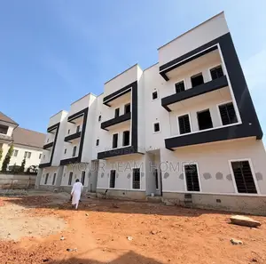 4bdrm Townhouse/Terrace in Aso Drive, Asokoro for sale