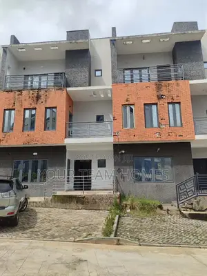 4bdrm Townhouse/Terrace in Guzape for sale