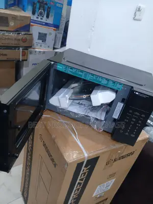 Hot Deal: Hisense 20 Liters Black Mirror Microwave Oven