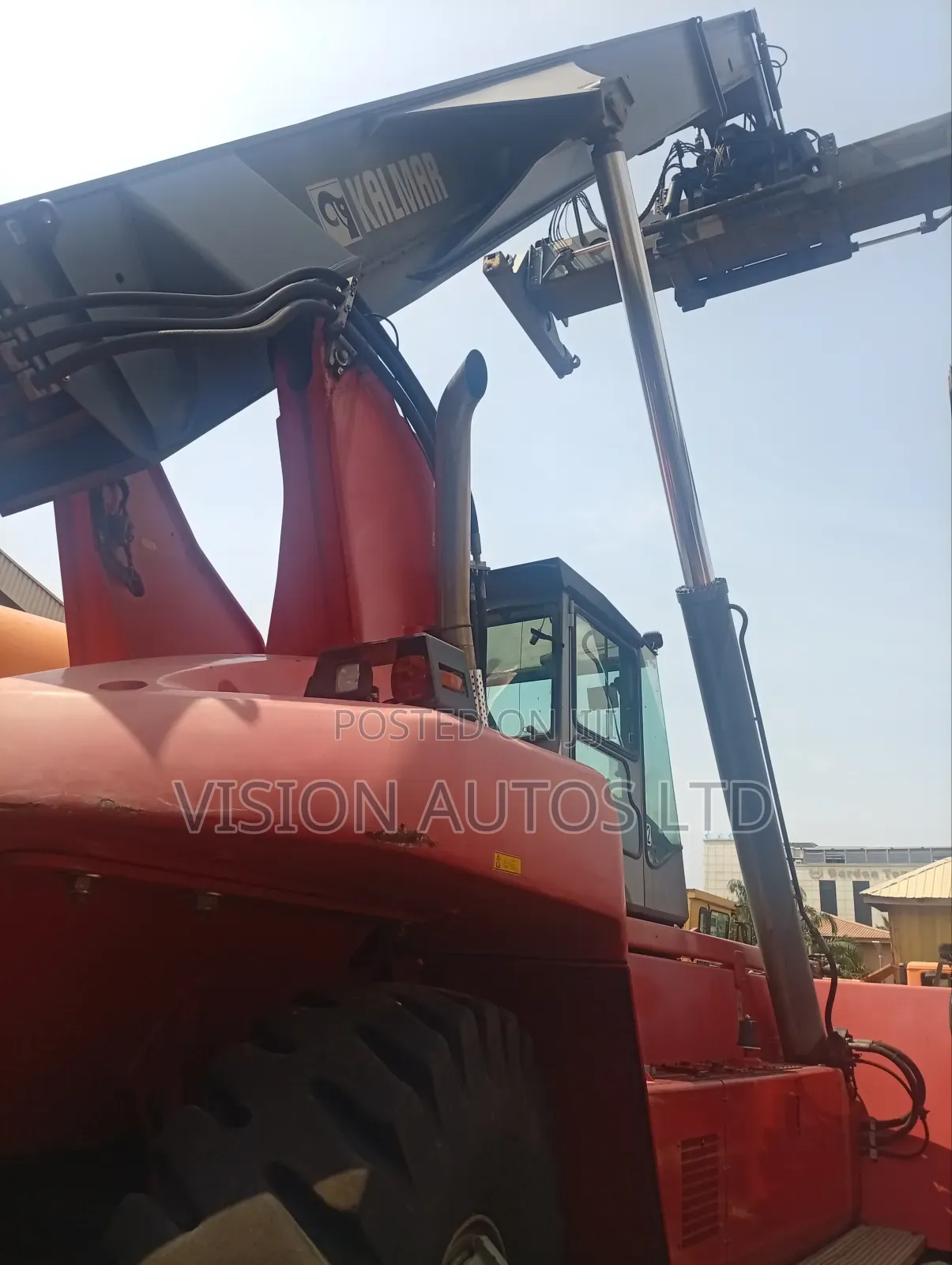 Container Handler