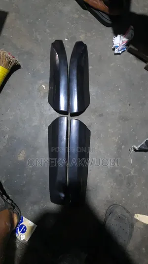 Toyota Highlander 2012 Career Cover