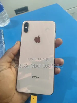 Apple iPhone XS Max 64 GB Gold