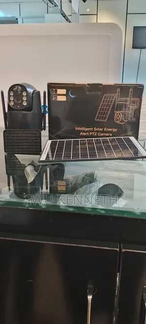 Intelligent Solar Energy Alert PTZ Camera