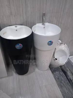 Round Matte Black and White Freestand Basin