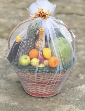 Hamper Fruit Basket