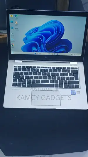 Laptop HP EliteBook x360 1030 G2 8GB Intel Core i5 SSD 256GB