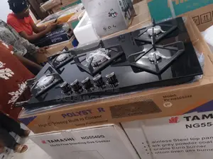 New Polystar Pv-Hb5g5848 5 Gas Hob + Cast Iron Pan Support