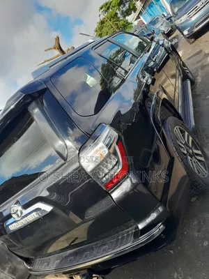 Toyota 4-Runner Trail Premium 4dr SUV 4WD (4.0L 6cyl 5A) 2015 Black