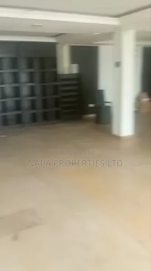 150sqm Shop Space on Ground Floor Directly on Express at Majek,Sangotedo