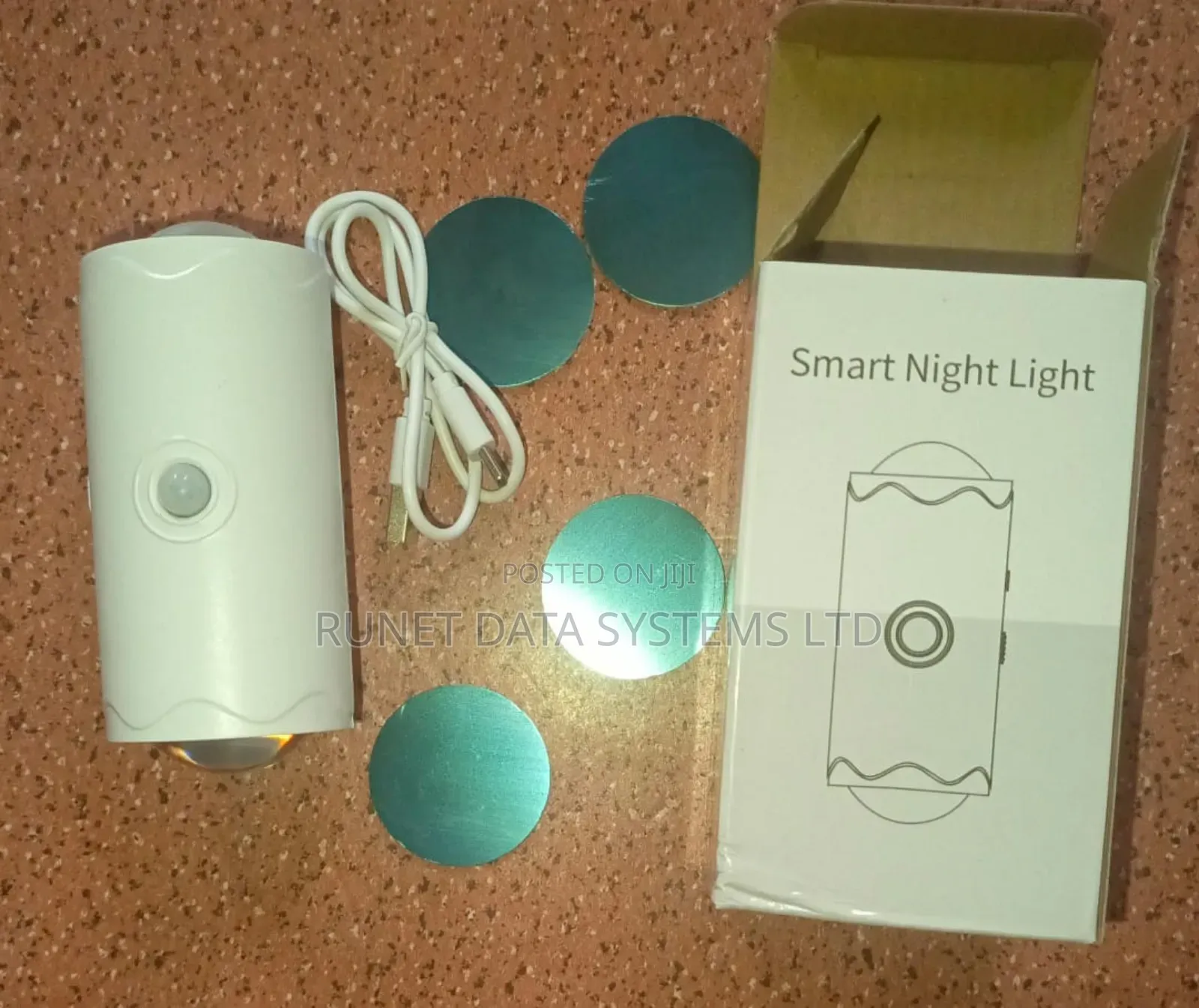 Magnetic Wall Light