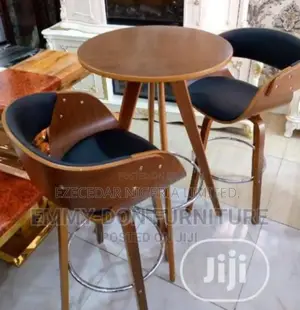 Bar Set With Centre Table