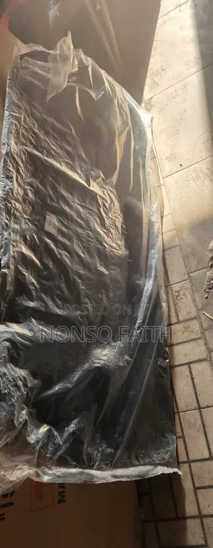 Bonnet Mat