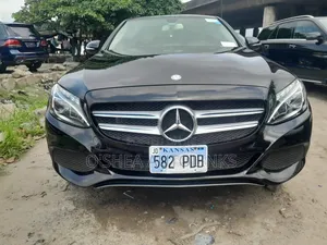 Mercedes-Benz C300 Sport 4Matic Sedan AWD (2.0L 4cyl 7A) 2017 Black