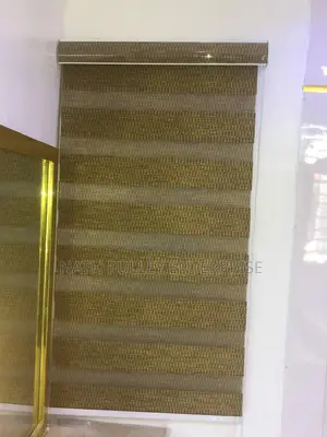 Patterned Golden Brown Window Blinds